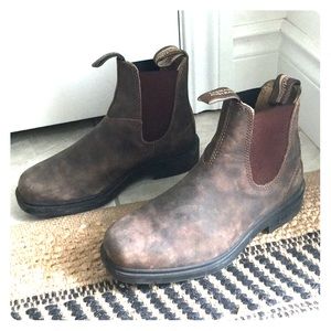 Blundstone chisel toe